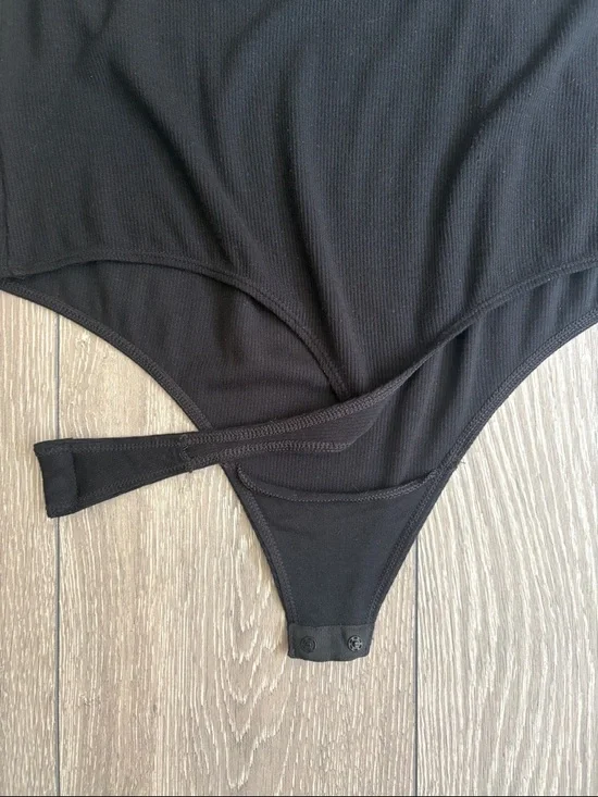 Knix Micro Modal Ribbed Bodysuit - Picture 3 of 3